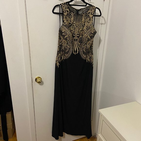 Melanie Lyne Gown - Picture 2 of 8